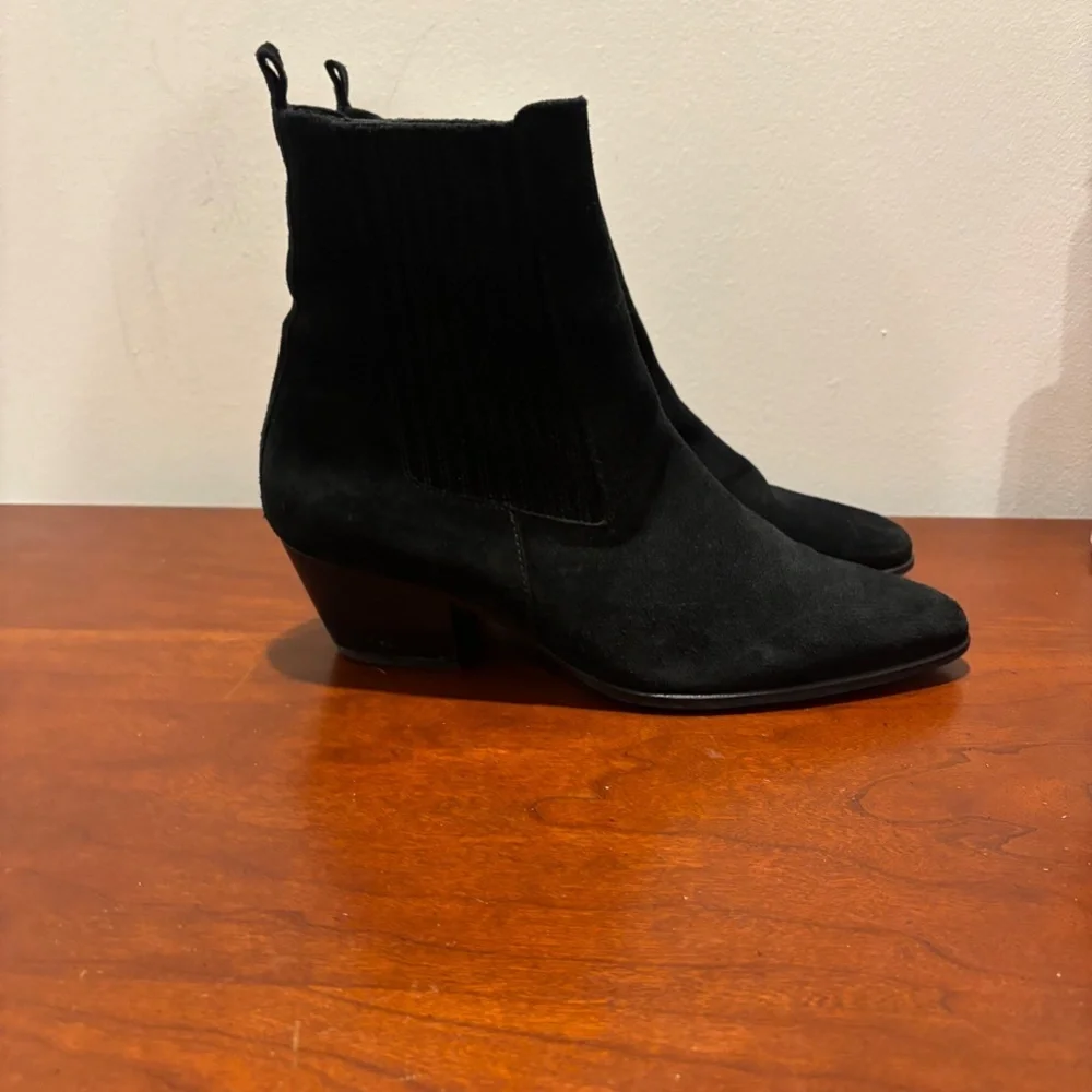 Sandro Women's Suede Ankle Boots in Black Size 39/8.5